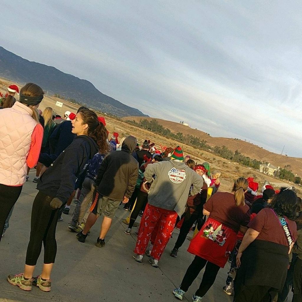 Lake Elsinore Santa Dash