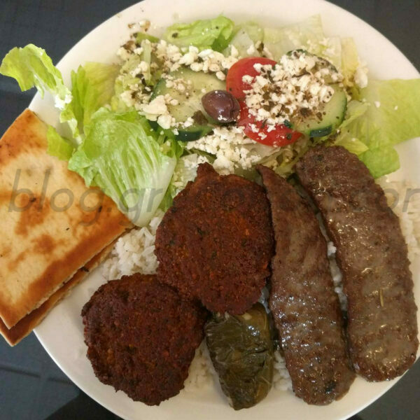 Olympian Lunch Platter: Pangaea Restaurant and Wine Bar, Temecula, California #OlympianPlatter #gyro #pita #greeksalad #falafel #dolmades #greekfood #temecula #foodblog