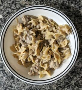 Read more about the article Beef Stroganoff Cheesy Skillets Dinner Kit