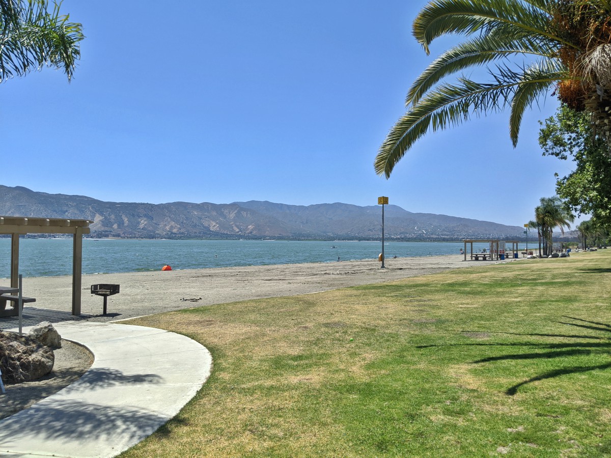 Elm Grove Beach, Lake Elsinore, California