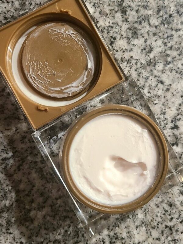 JLo Beauty That BLockbuster Wonder CreamOpen Container