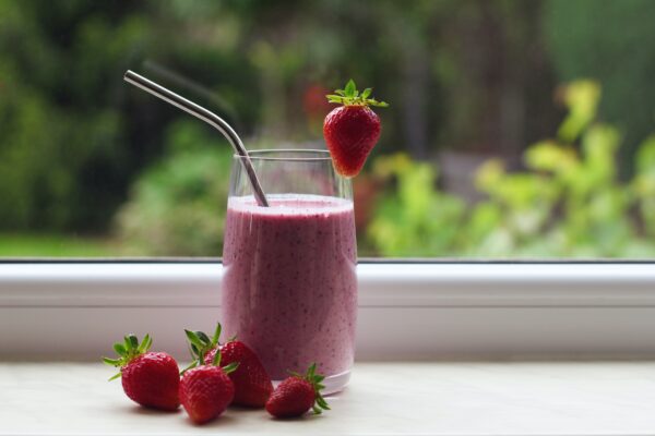Berry Smoothie with Strawberries