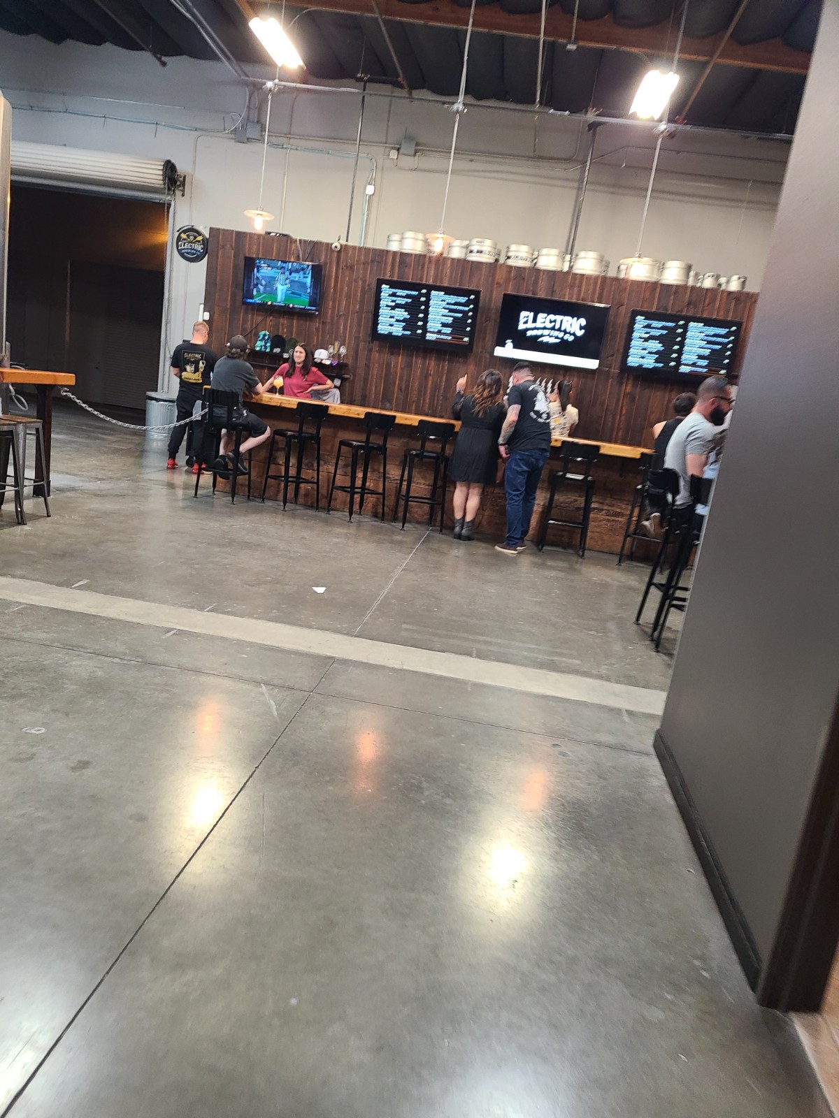 Electric Brewing Company - Tasting Room