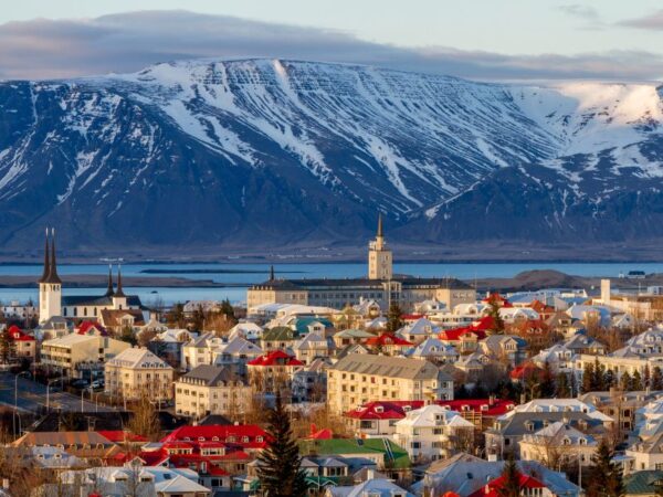 June 17th is Icelandic National Day - Þjóðhátíðardagurinn