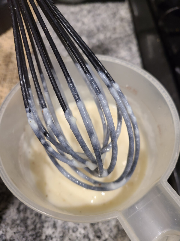 Bechamel coating whisk.