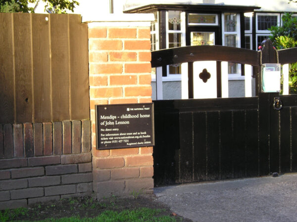 Mendips - John Lennon childhood home