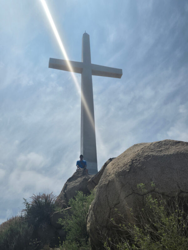 Cross at top of Mt. Rubidoux